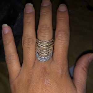 Henri Bendel Ring